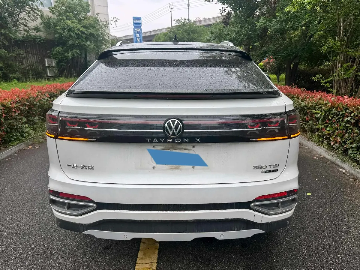 2023 Volkswagen Tayron X 2.0T 220HP L4 7DCT,autocango,china used car exporter,china ev exporter,chinese used car exporter,chinese used ev exporter