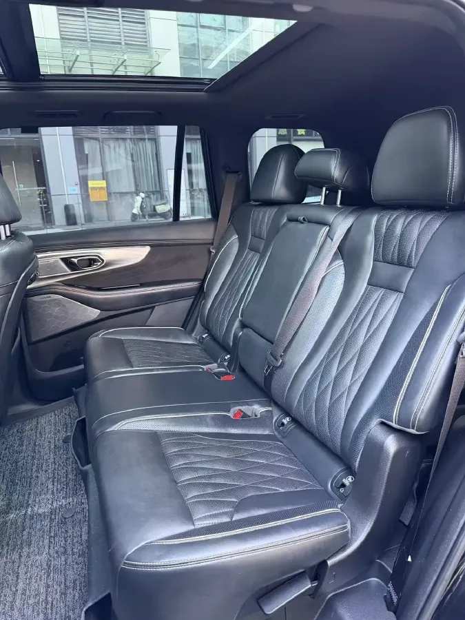 2022 GAC Trumpchi GS8 2.0T 190HP L4 E-CVT Hybrid,autocango,china used car exporter,china ev exporter,chinese used car exporter,chinese used ev exporter