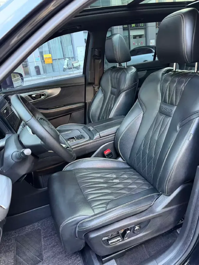 2022 GAC Trumpchi GS8 2.0T 190HP L4 E-CVT Hybrid,autocango,china used car exporter,china ev exporter,chinese used car exporter,chinese used ev exporter