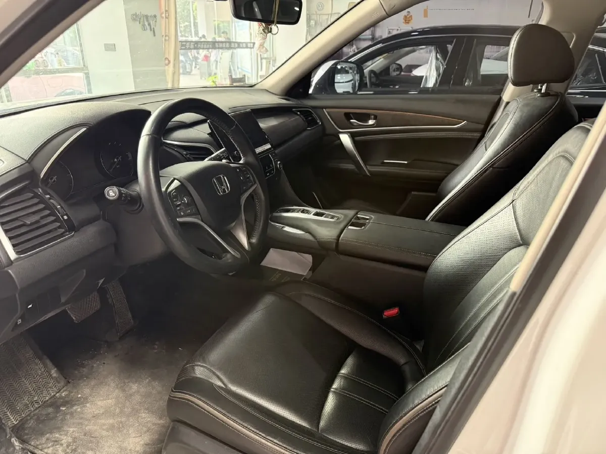 2020 Honda Avancier 2.0T 272HP L4 9AT,autocango,china used car exporter,china ev exporter,chinese used car exporter,chinese used ev exporter