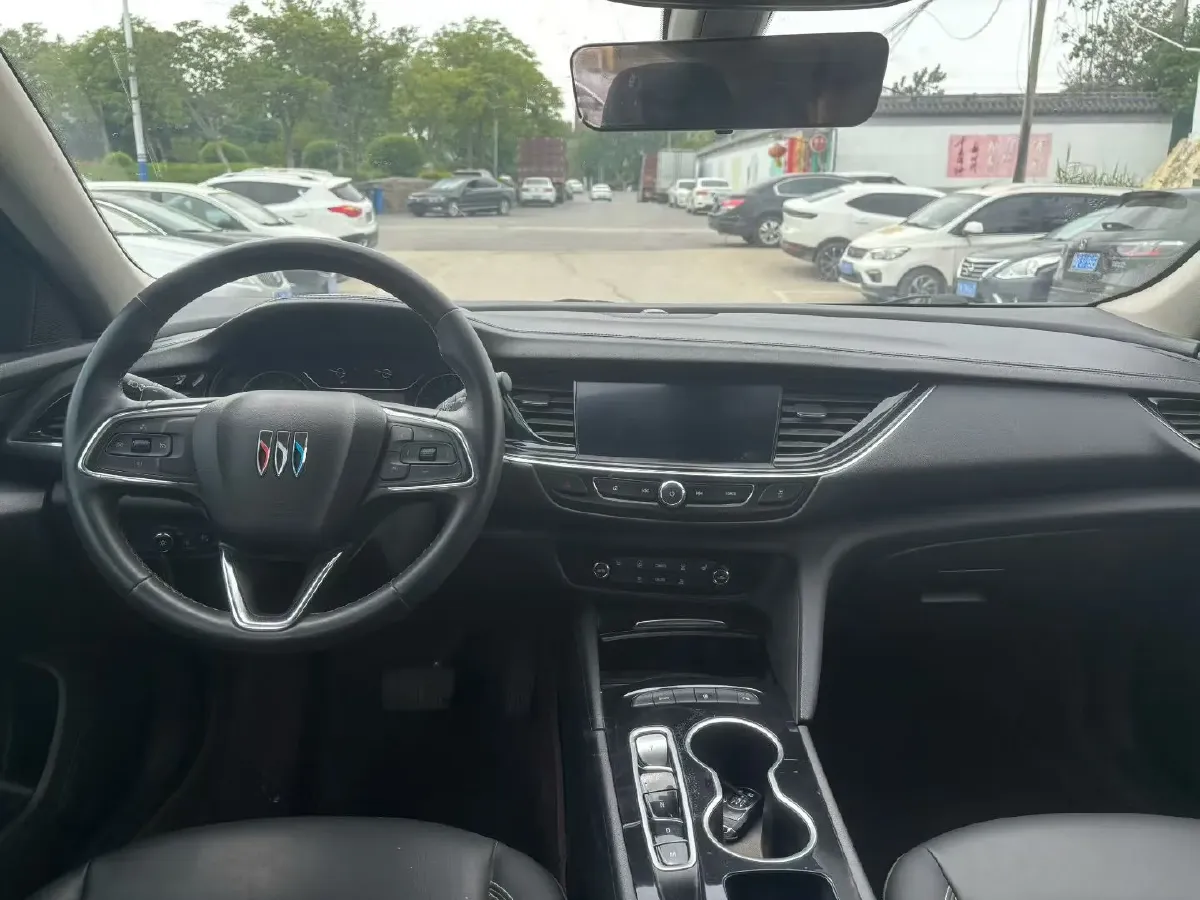 2022 Buick Regal 1.5T 169HP L4 9AT,autocango,china used car exporter,china ev exporter,chinese used car exporter,chinese used ev exporter