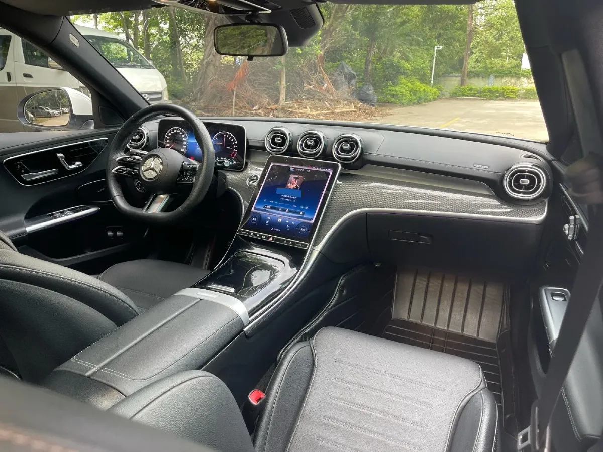 2023 Mercedes-Benz C Class 2.0T 204HP L4 9AT PHEV 25.4KWH,autocango,china used car exporter,china ev exporter,chinese used car exporter,chinese used ev exporter