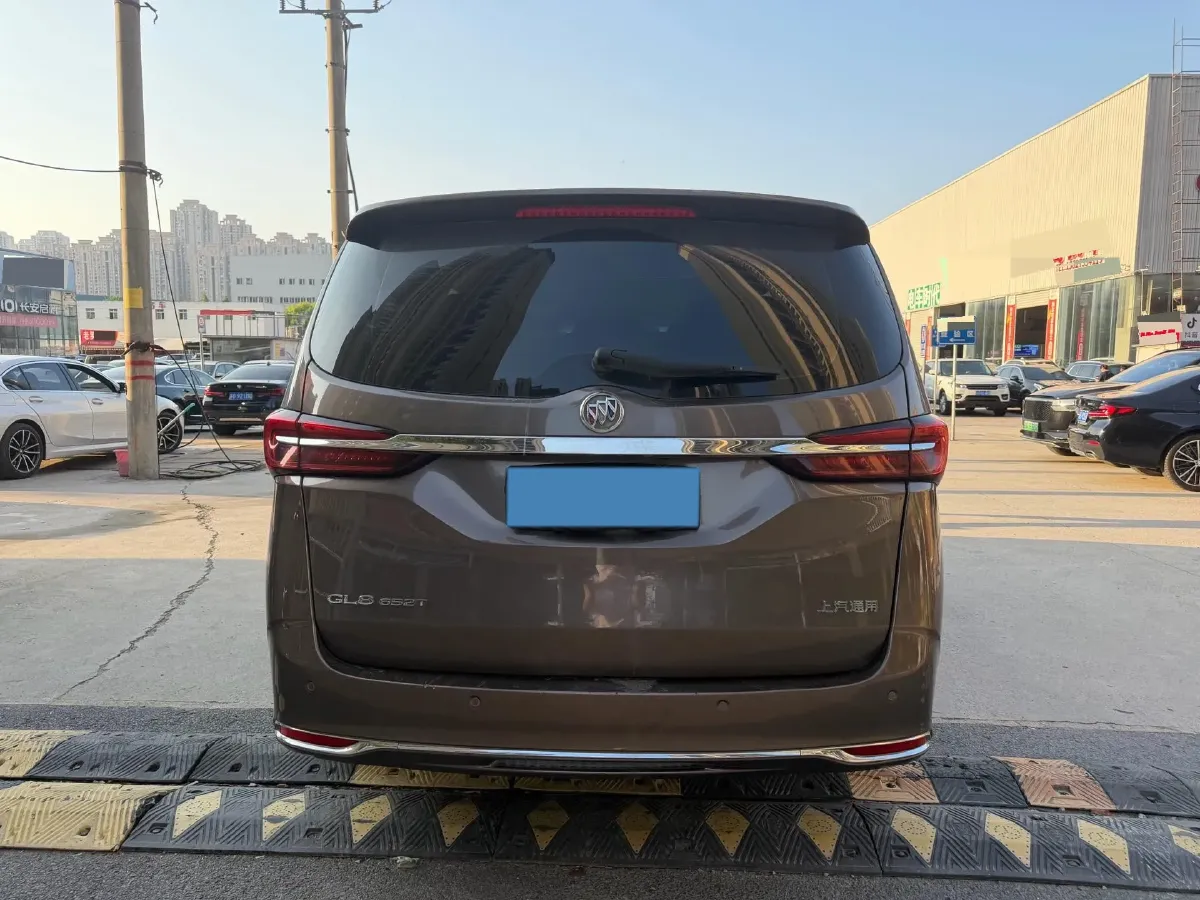 2021 Buick GL8 2.0T 237HP L4 9AT,autocango,china used car exporter,china ev exporter,chinese used car exporter,chinese used ev exporter