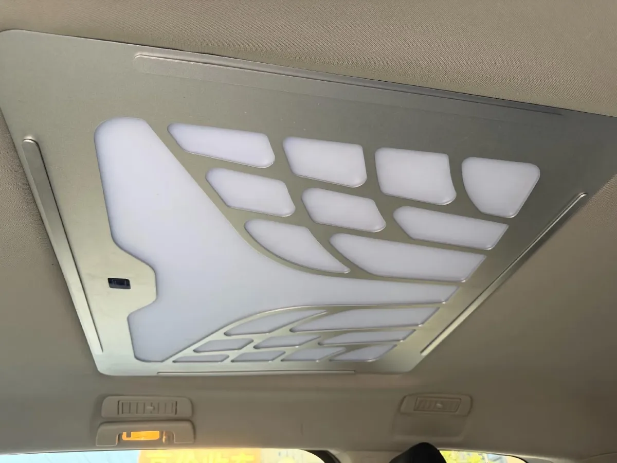 2021 Buick GL8 2.0T 237HP L4 9AT,autocango,china used car exporter,china ev exporter,chinese used car exporter,chinese used ev exporter