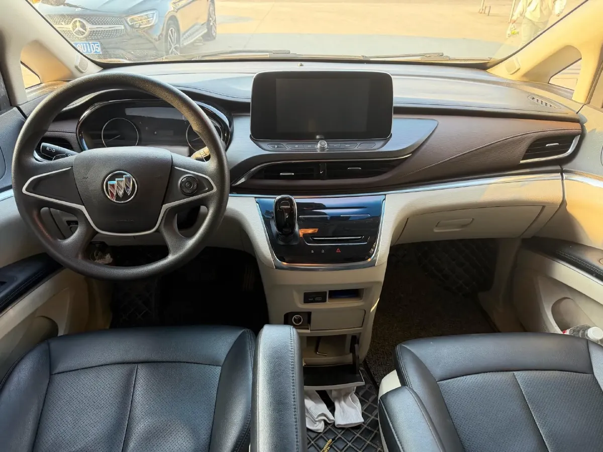 2021 Buick GL8 2.0T 237HP L4 9AT,autocango,china used car exporter,china ev exporter,chinese used car exporter,chinese used ev exporter