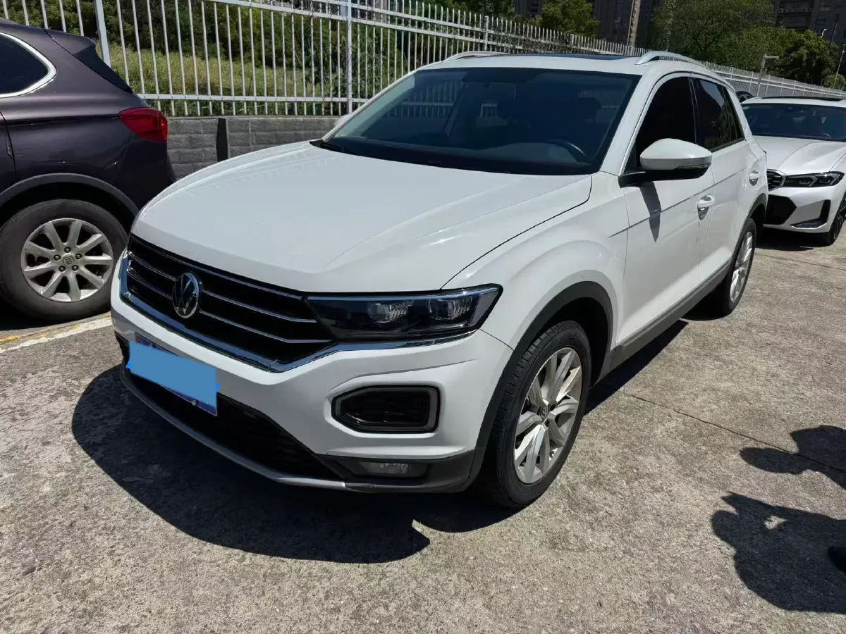 2020 Volkswagen T-Roc 1.4T 150HP L4 7DCT,autocango,china used car exporter,china ev exporter,chinese used car exporter,chinese used ev exporter