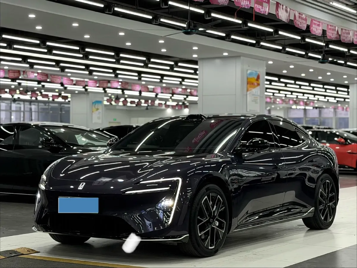 2025 Avatr 06 BEV,autocango,china used car exporter,china ev exporter,chinese used car exporter,chinese used ev exporter