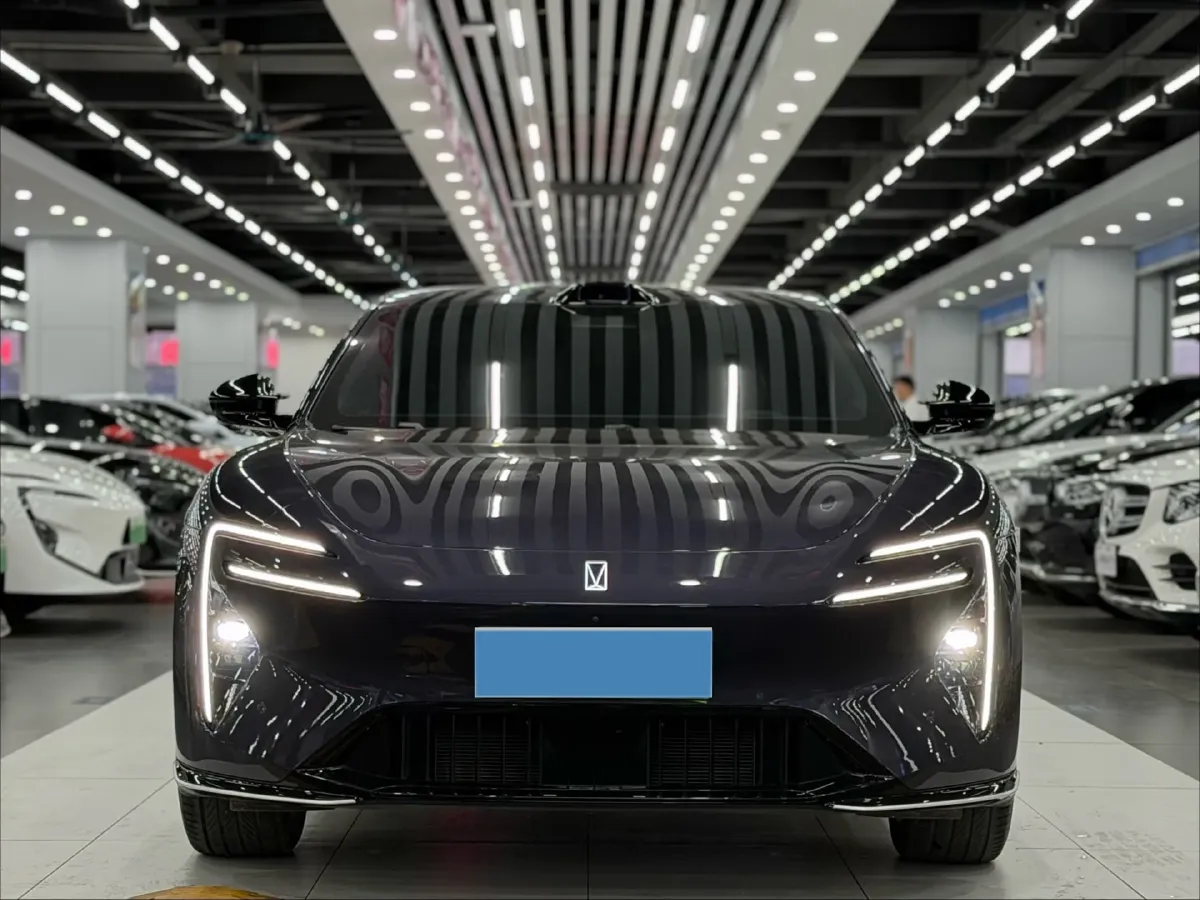 2025 Avatr 06 BEV,autocango,china used car exporter,china ev exporter,chinese used car exporter,chinese used ev exporter