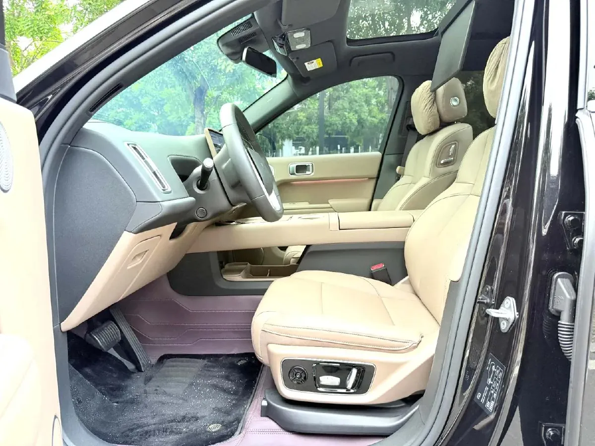 2025 Li L7 Range Extended 154HP REEV,autocango,china used car exporter,china ev exporter,chinese used car exporter,chinese used ev exporter