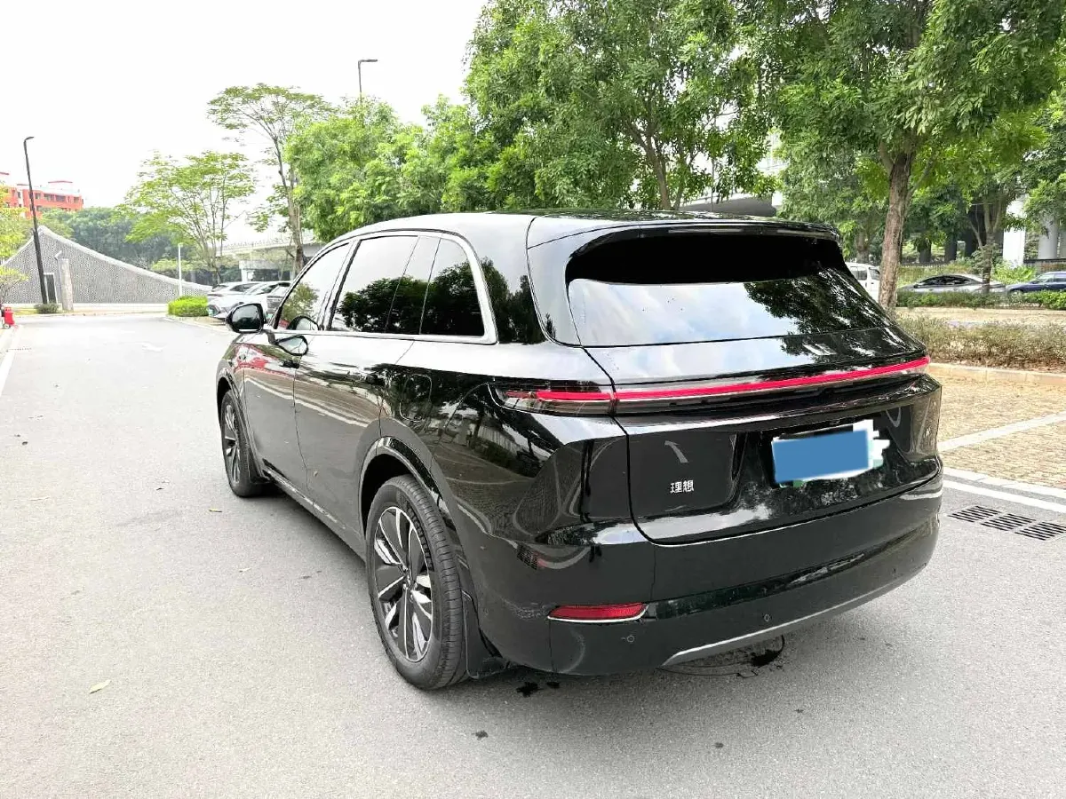 2025 Li L7 Range Extended 154HP REEV,autocango,china used car exporter,china ev exporter,chinese used car exporter,chinese used ev exporter
