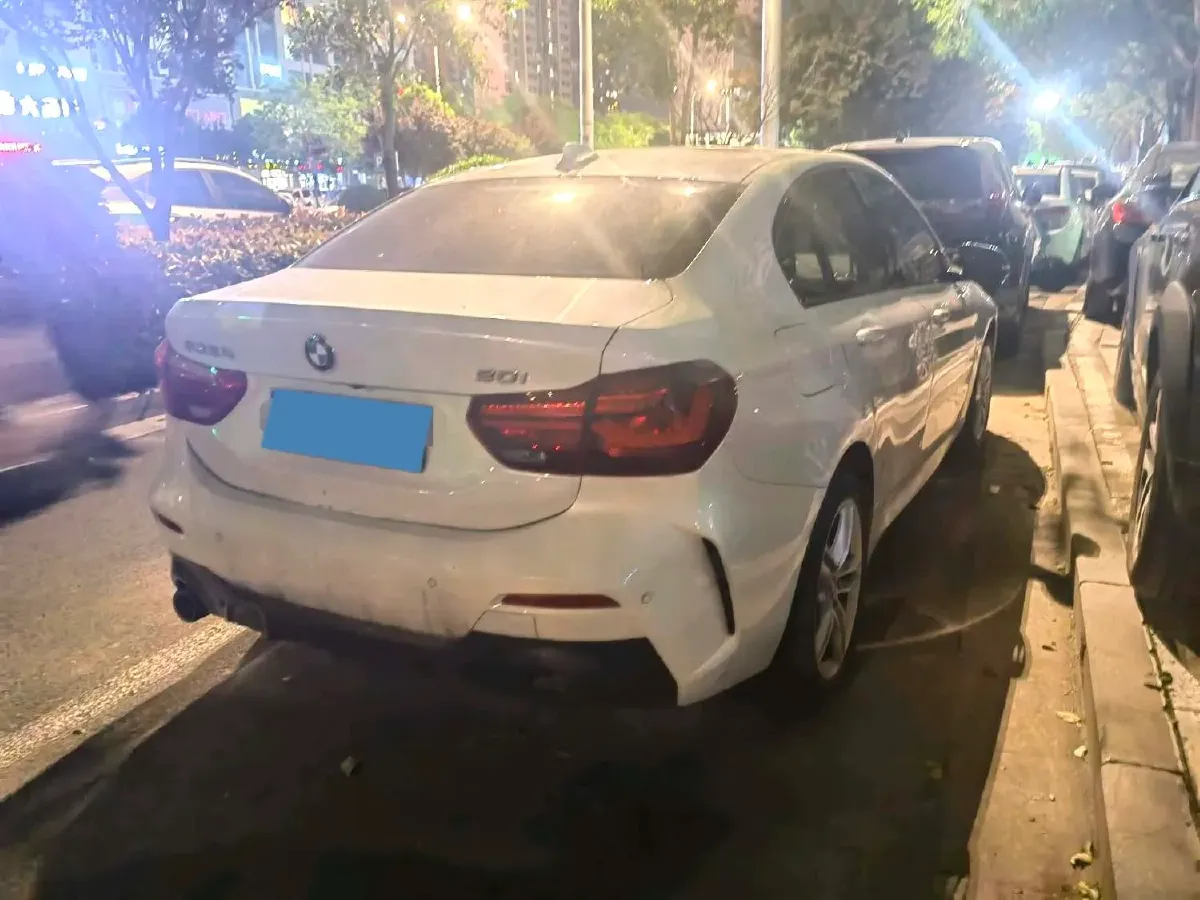 2023 BMW 1 Series 1.5T 136HP L3 7DCT,autocango,china used car exporter,china ev exporter,chinese used car exporter,chinese used ev exporter