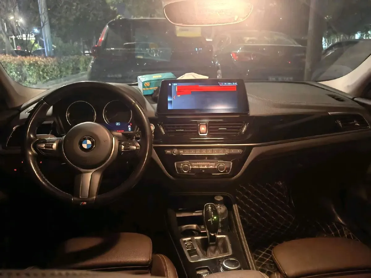 2023 BMW 1 Series 1.5T 136HP L3 7DCT,autocango,china used car exporter,china ev exporter,chinese used car exporter,chinese used ev exporter