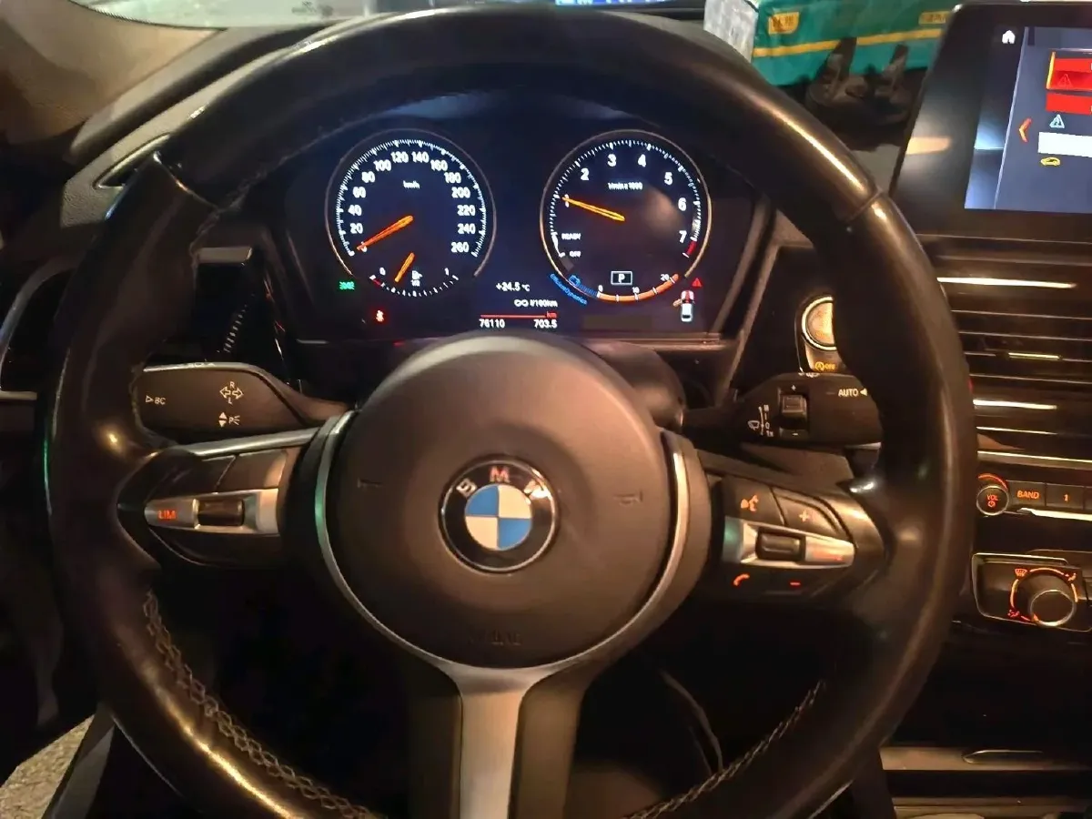 2023 BMW 1 Series 1.5T 136HP L3 7DCT,autocango,china used car exporter,china ev exporter,chinese used car exporter,chinese used ev exporter