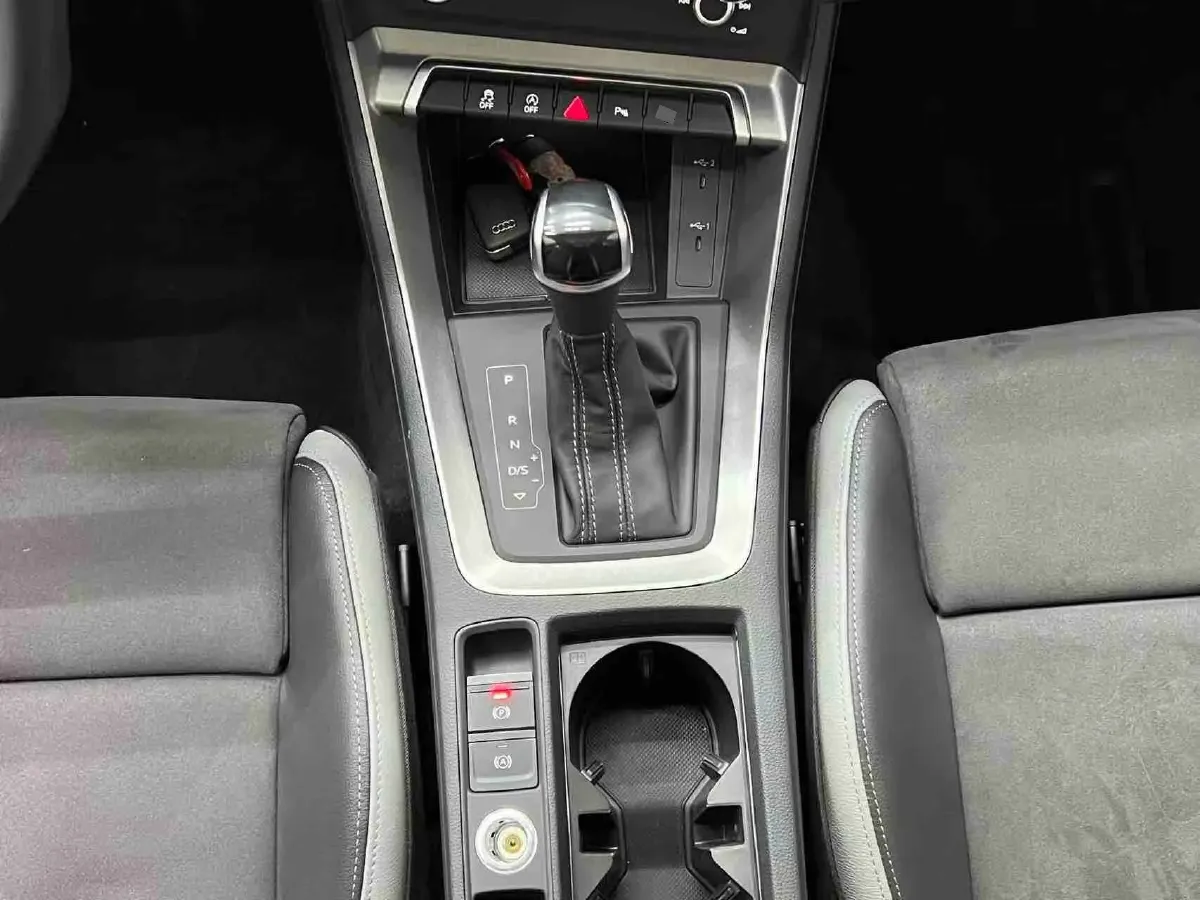 2023 Audi Q3 1.4T 150HP L4 7DCT,autocango,china used car exporter,china ev exporter,chinese used car exporter,chinese used ev exporter