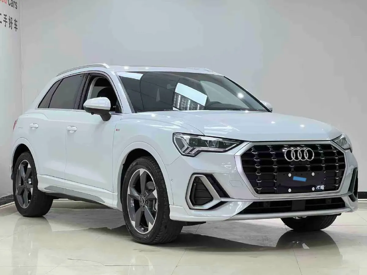 2023 Audi Q3 1.4T 150HP L4 7DCT,autocango,china used car exporter,china ev exporter,chinese used car exporter,chinese used ev exporter