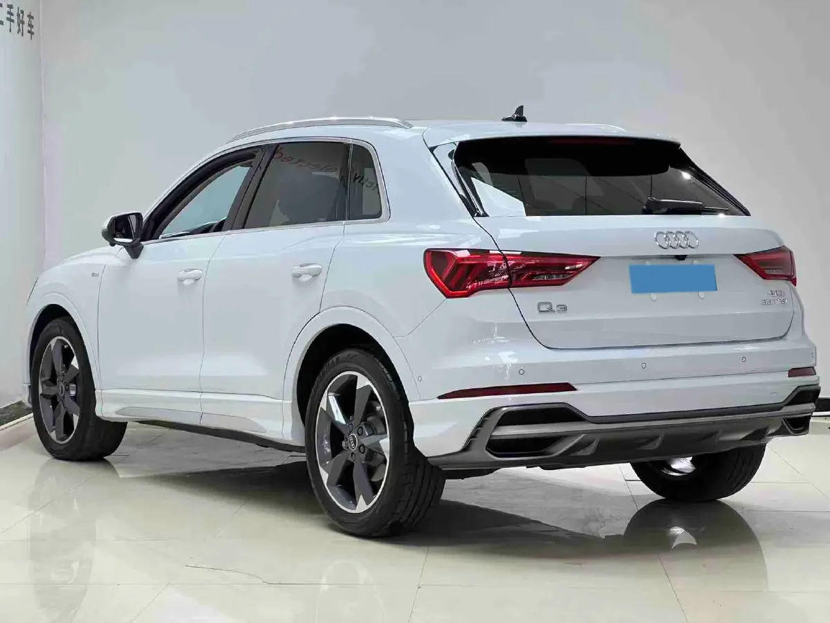 2023 Audi Q3 1.4T 150HP L4 7DCT,autocango,china used car exporter,china ev exporter,chinese used car exporter,chinese used ev exporter