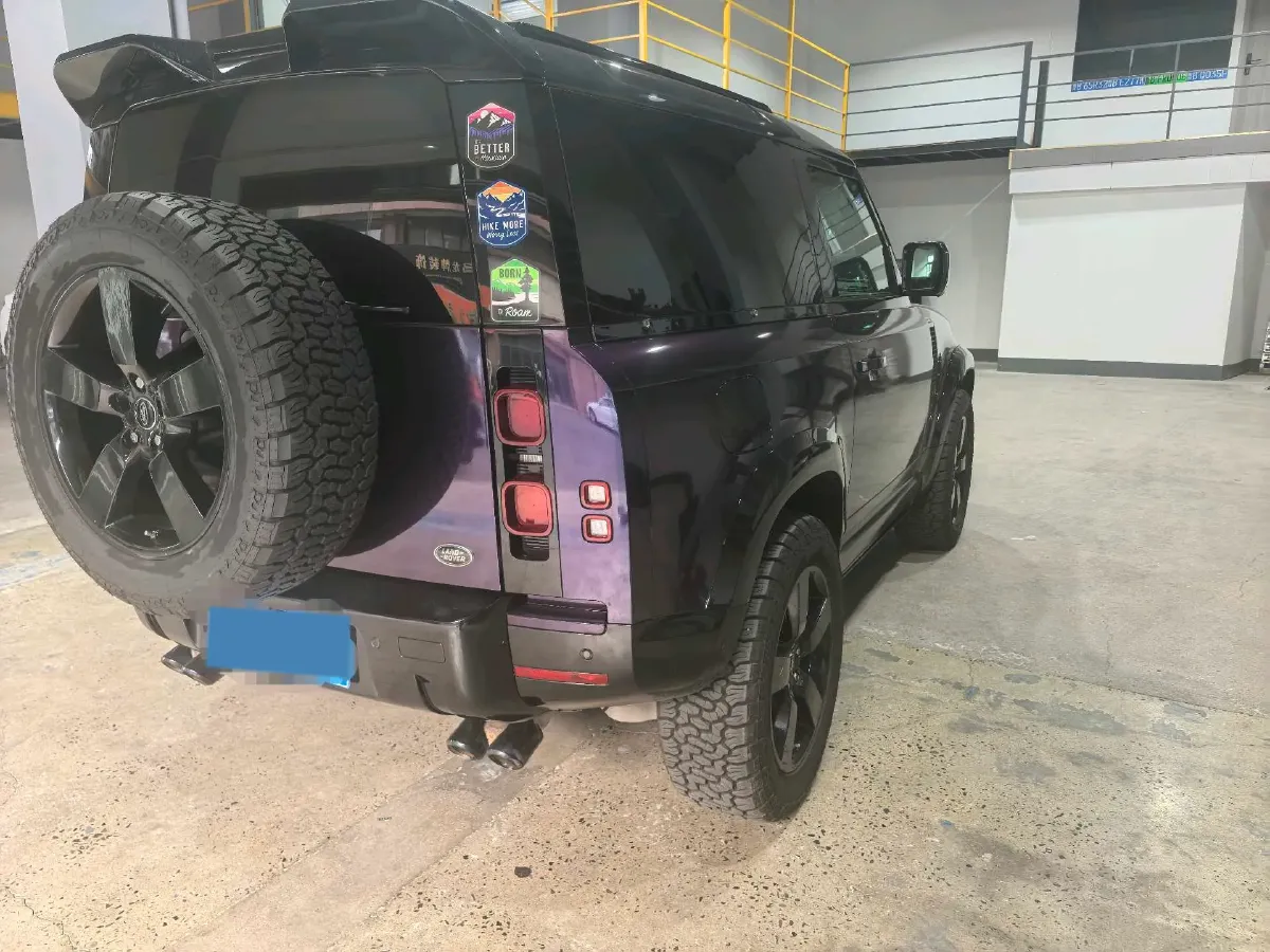 2021 Land Rover Defender 3.0T 400HP L6 8AT,autocango,china used car exporter,china ev exporter,chinese used car exporter,chinese used ev exporter