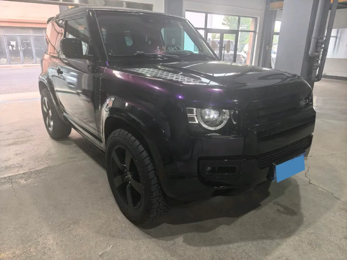 2021 Land Rover Defender 3.0T 400HP L6 8AT,autocango,china used car exporter,china ev exporter,chinese used car exporter,chinese used ev exporter