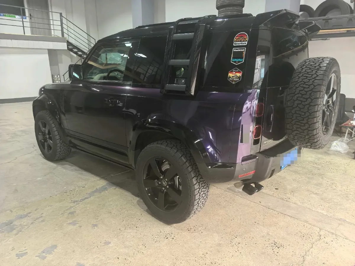 2021 Land Rover Defender 3.0T 400HP L6 8AT,autocango,china used car exporter,china ev exporter,chinese used car exporter,chinese used ev exporter