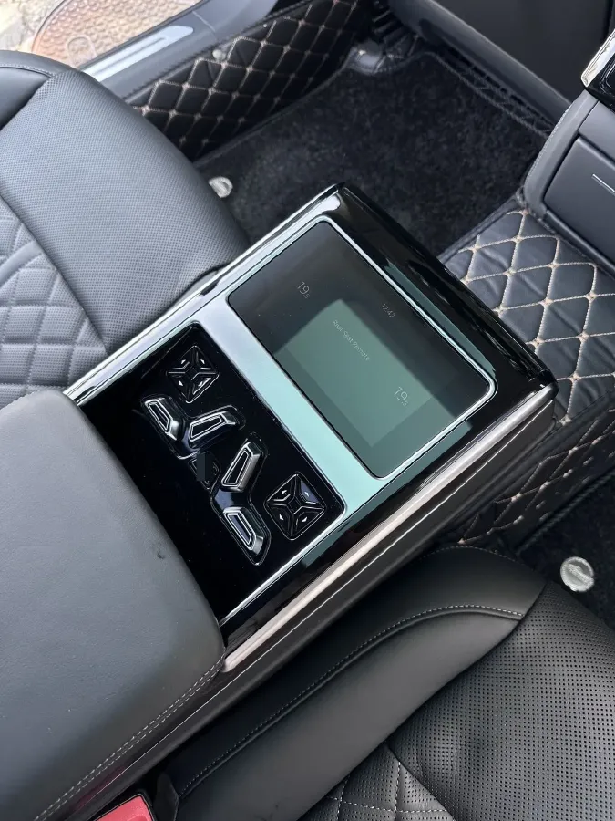 2022 Audi A8 3.0T 286HP V6 8AT,autocango,china used car exporter,china ev exporter,chinese used car exporter,chinese used ev exporter