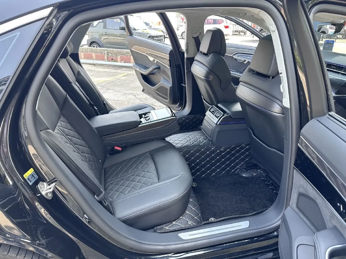 2022 Audi A8 3.0T 286HP V6 8AT,autocango,china used car exporter,china ev exporter,chinese used car exporter,chinese used ev exporter