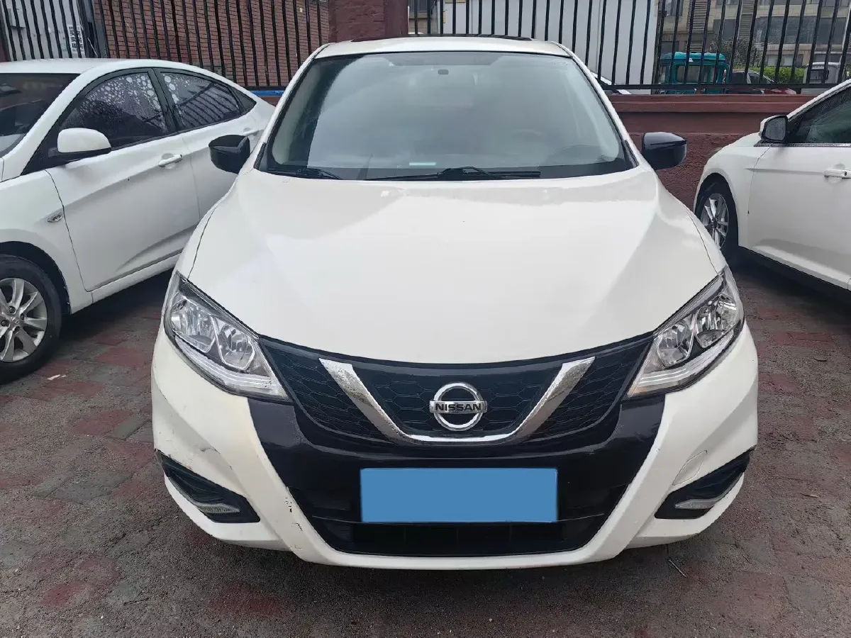 2020 Nissan Tiida 1.6L 126HP L4 CVT,autocango,china used car exporter,china ev exporter,chinese used car exporter,chinese used ev exporter