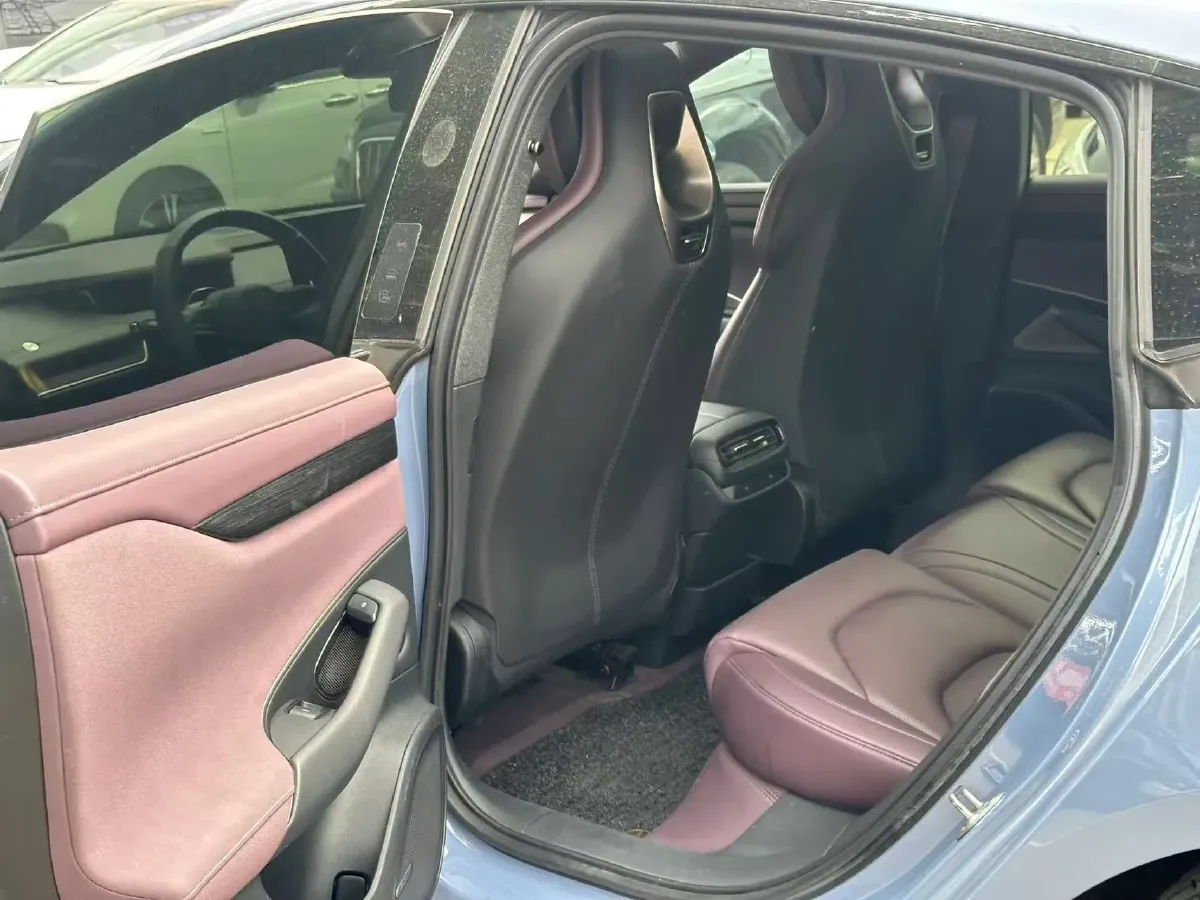 2024 MI SU7 BEV 73.6KWH,autocango,china used car exporter,china ev exporter,chinese used car exporter,chinese used ev exporter