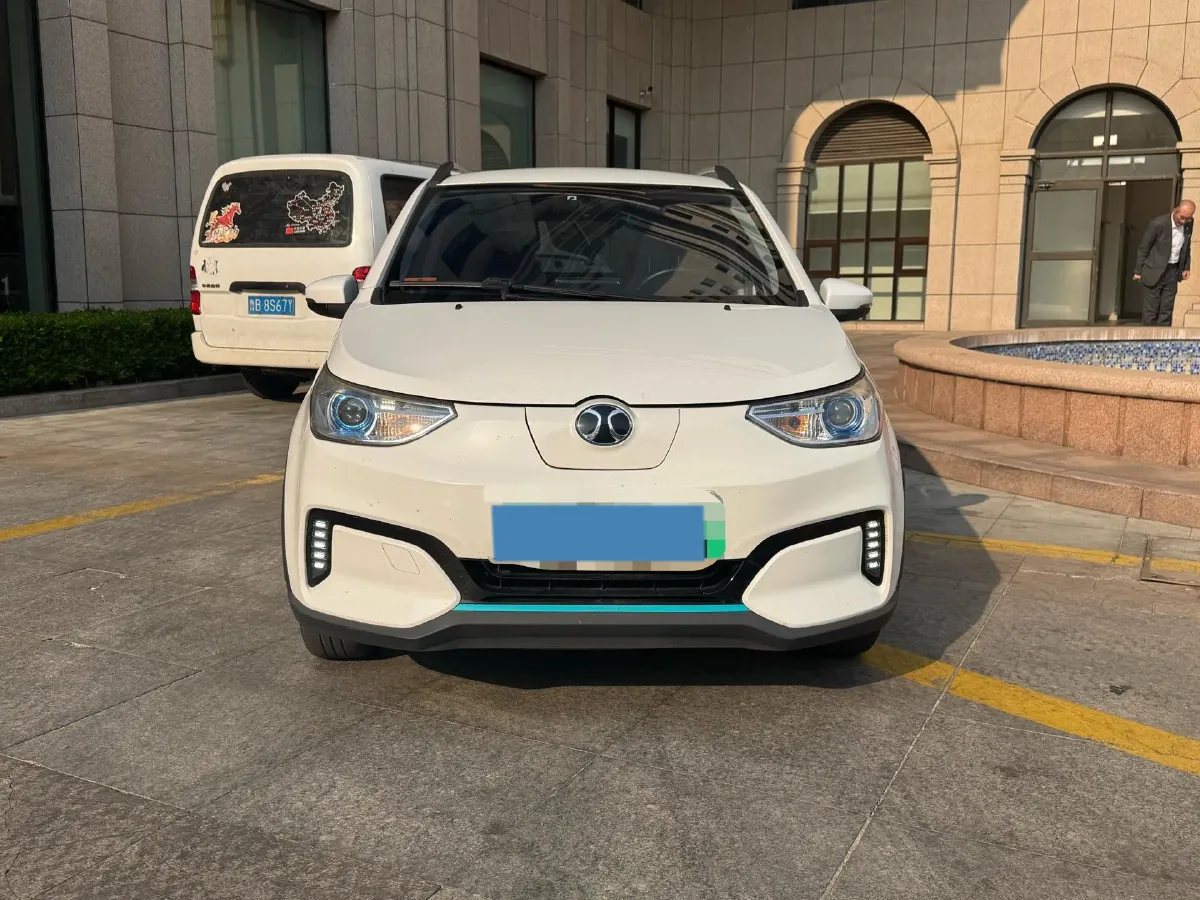 2018 Landwind XiaoYao 1.5T 163HP L4 CVT,autocango,china used car exporter,china ev exporter,chinese used car exporter,chinese used ev exporter