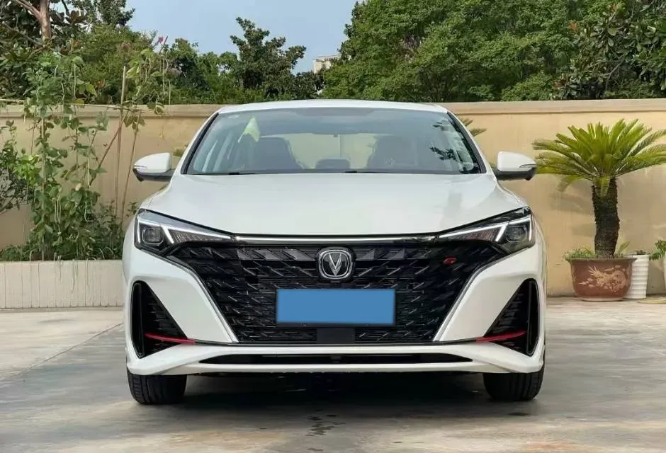 2024 ChangAn Eado 1.4T 160HP L4 7DCT,autocango,china used car exporter,china ev exporter,chinese used car exporter,chinese used ev exporter