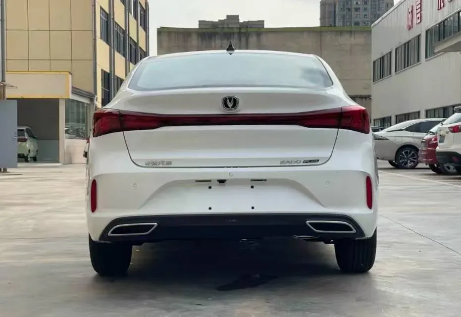 2024 ChangAn Eado 1.4T 160HP L4 7DCT,autocango,china used car exporter,china ev exporter,chinese used car exporter,chinese used ev exporter