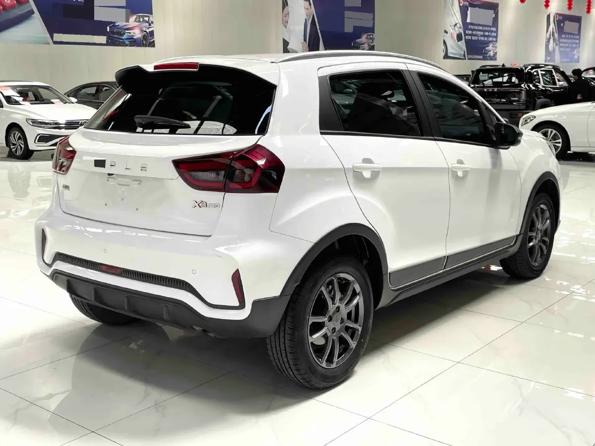 2022 Livan X3 PRO 1.5L 113HP L4 CVT,autocango,china used car exporter,china ev exporter,chinese used car exporter,chinese used ev exporter
