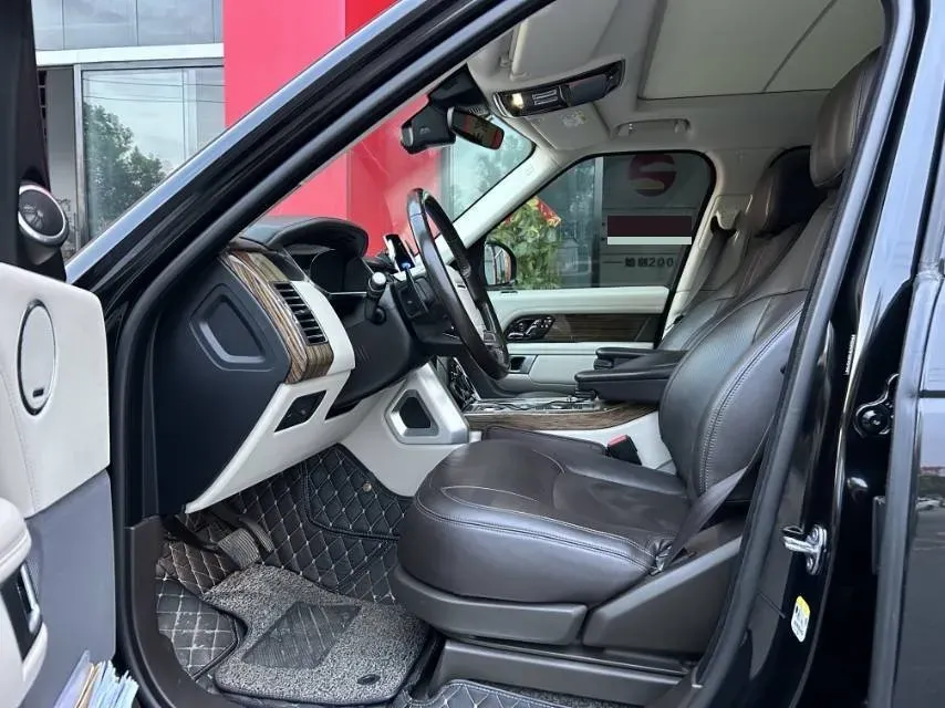 2021 Land Rover Range Rover 3.0T 400HP L6 8AT,autocango,china used car exporter,china ev exporter,chinese used car exporter,chinese used ev exporter