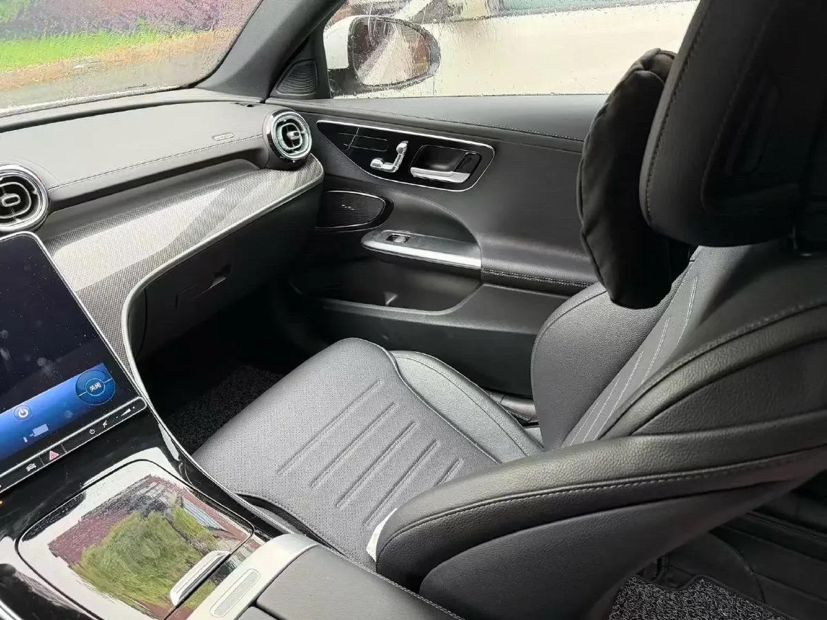 2024 Mercedes-Benz C Class 1.5T 204HP L4 9AT,autocango,china used car exporter,china ev exporter,chinese used car exporter,chinese used ev exporter