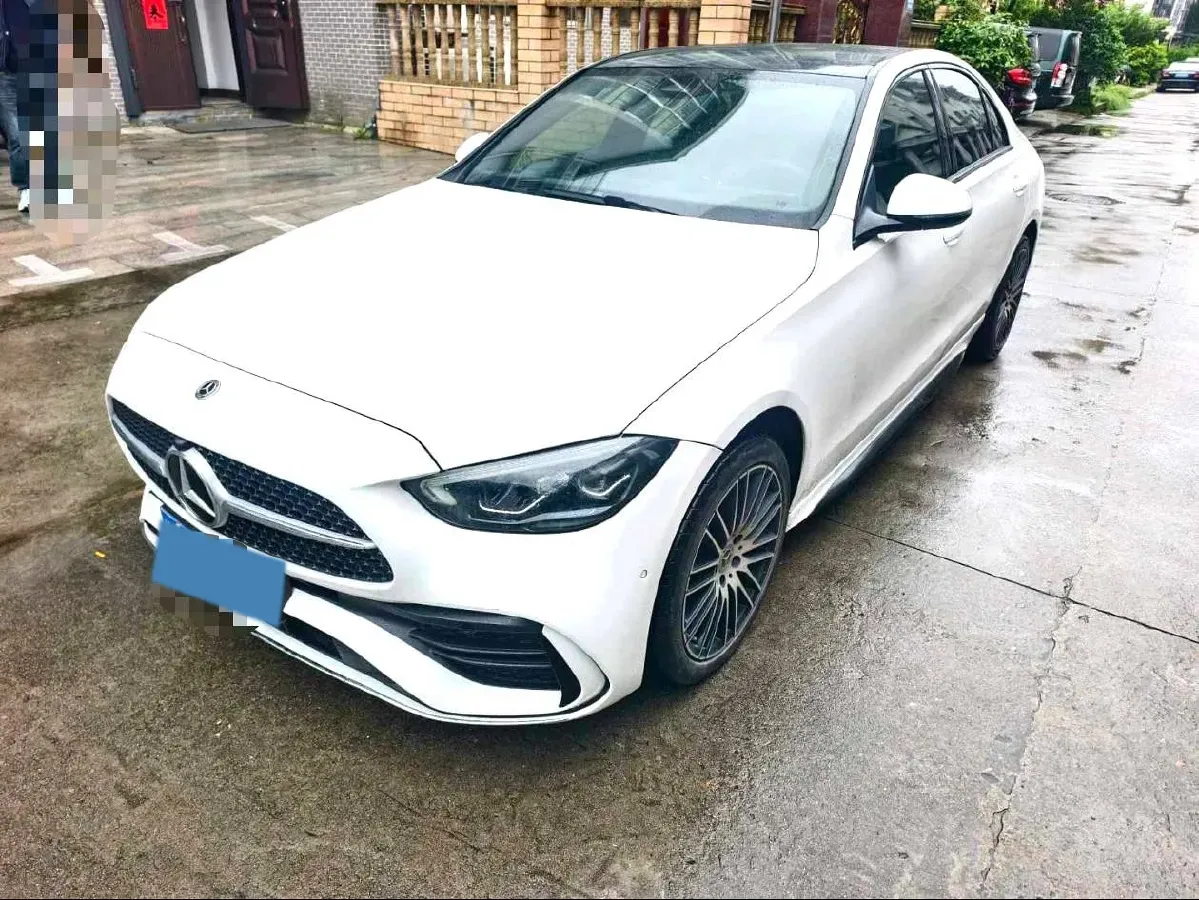 2024 Mercedes-Benz C Class 1.5T 204HP L4 9AT,autocango,china used car exporter,china ev exporter,chinese used car exporter,chinese used ev exporter