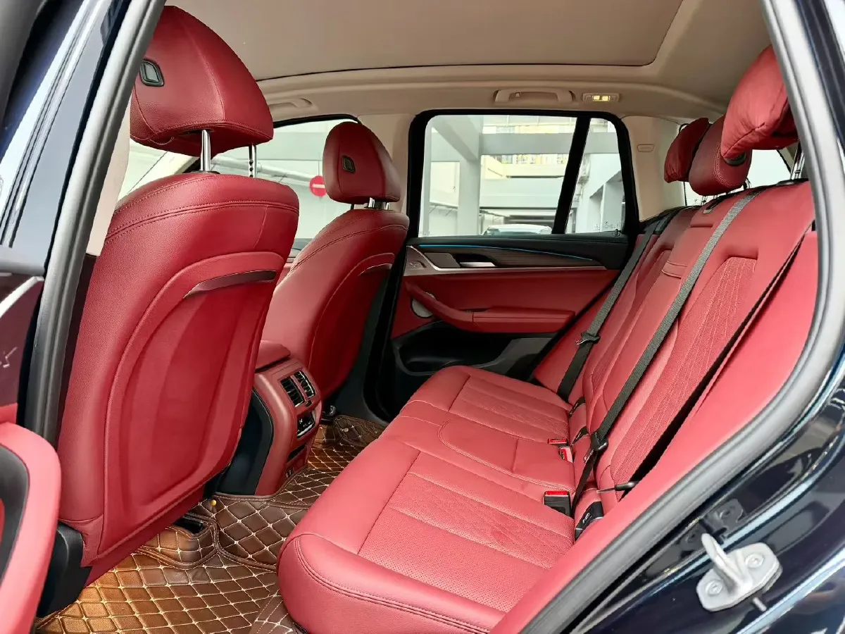 2022 BMW X3 2.0T 252HP L4 8AT,autocango,china used car exporter,china ev exporter,chinese used car exporter,chinese used ev exporter