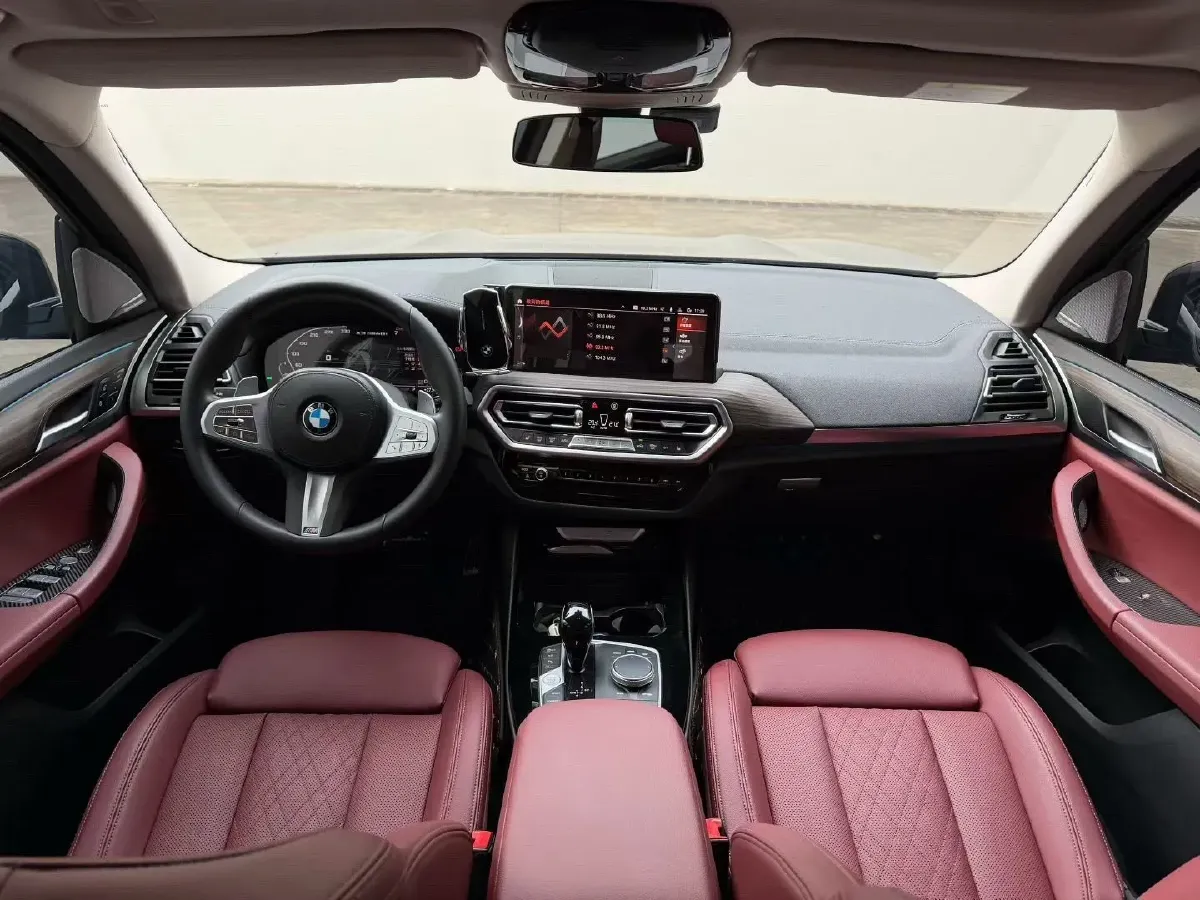 2022 BMW X3 2.0T 252HP L4 8AT,autocango,china used car exporter,china ev exporter,chinese used car exporter,chinese used ev exporter