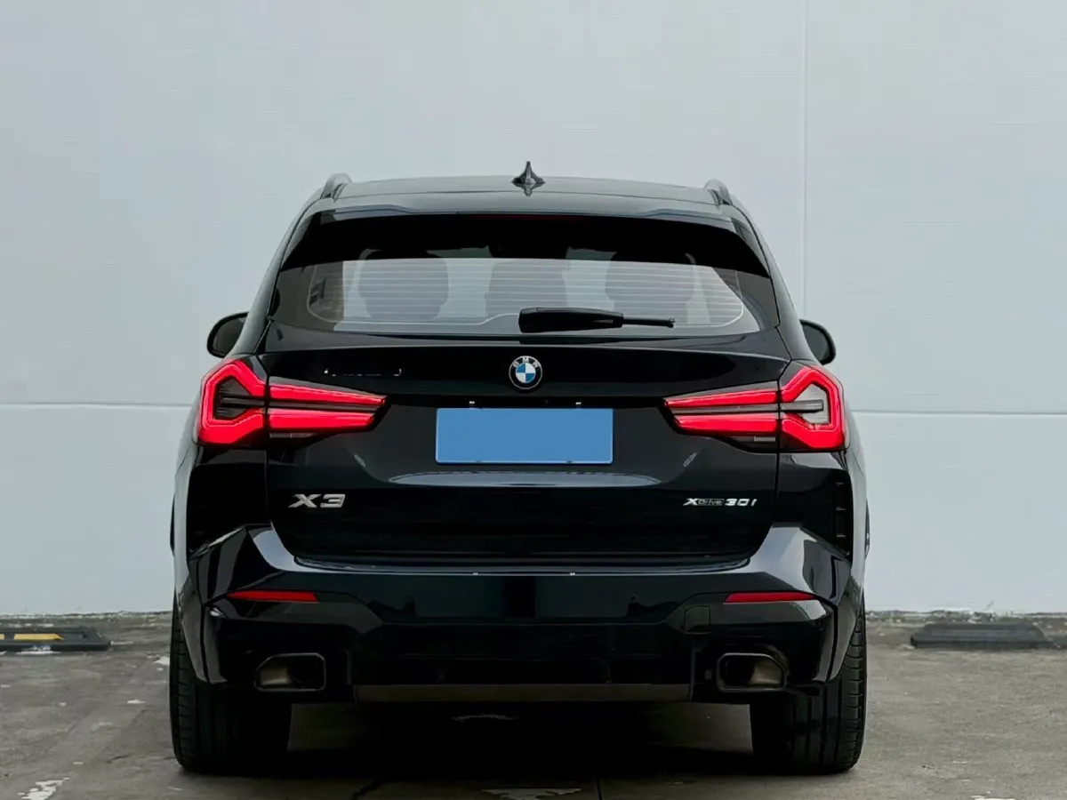 2022 BMW X3 2.0T 252HP L4 8AT,autocango,china used car exporter,china ev exporter,chinese used car exporter,chinese used ev exporter