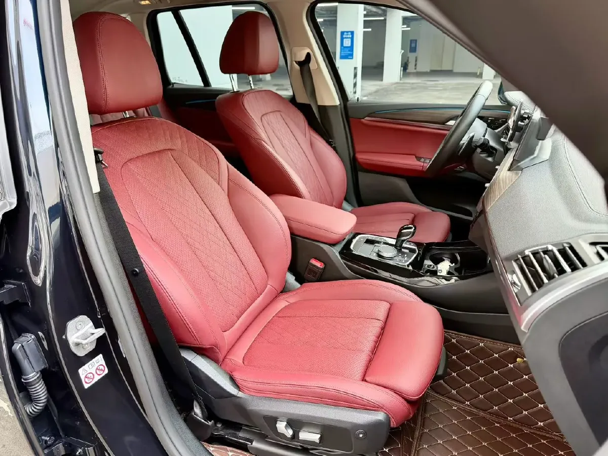 2022 BMW X3 2.0T 252HP L4 8AT,autocango,china used car exporter,china ev exporter,chinese used car exporter,chinese used ev exporter