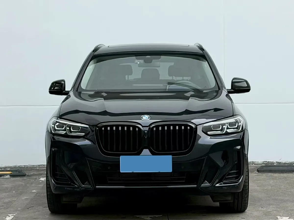 2022 BMW X3 2.0T 252HP L4 8AT,autocango,china used car exporter,china ev exporter,chinese used car exporter,chinese used ev exporter