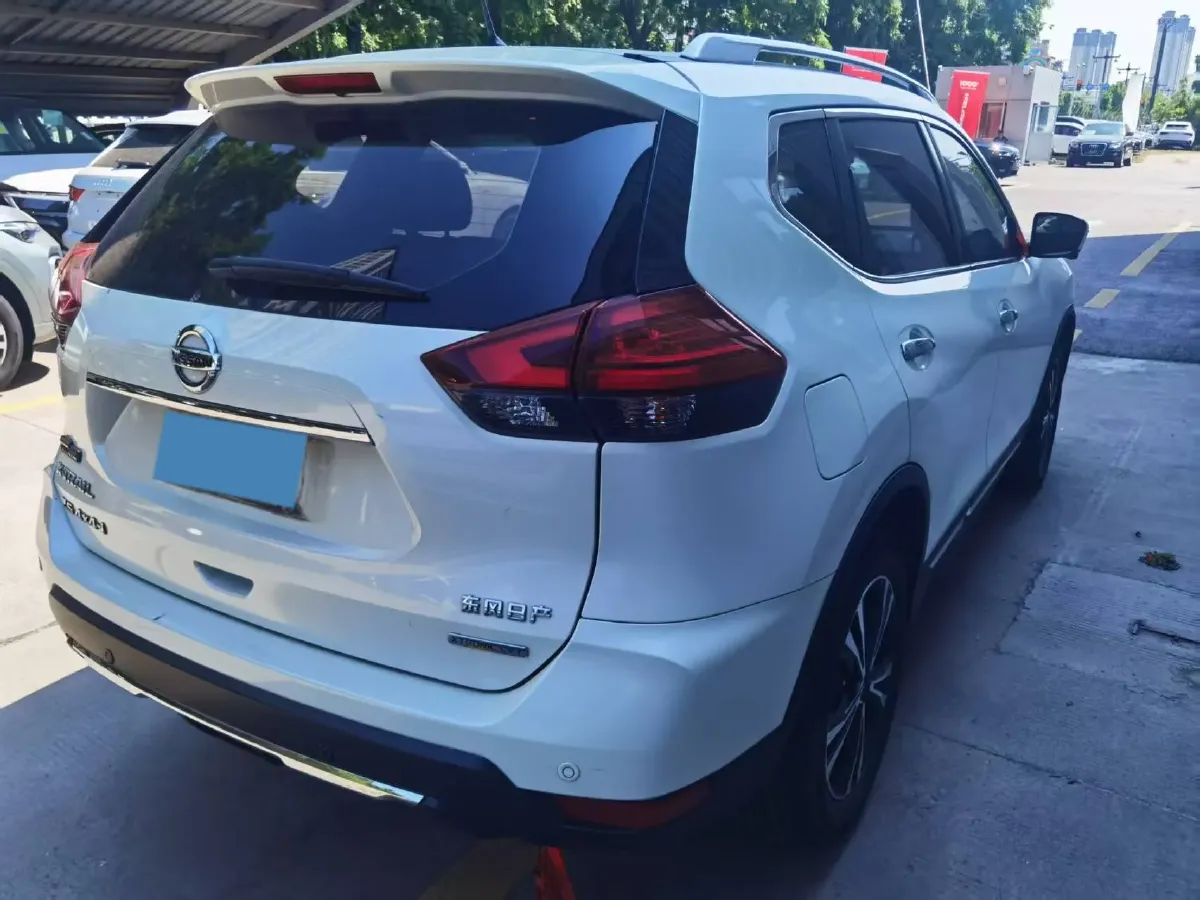 2021 Nissan X-Trail 2.5L 181HP L4 CVT,autocango,china used car exporter,china ev exporter,chinese used car exporter,chinese used ev exporter