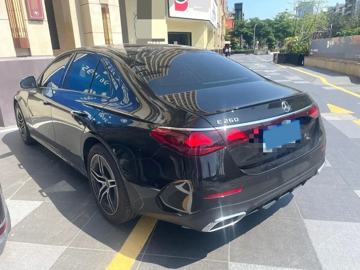 2025 Mercedes-Benz E Class 2.0T 204HP L4 9AT,autocango,china used car exporter,china ev exporter,chinese used car exporter,chinese used ev exporter
