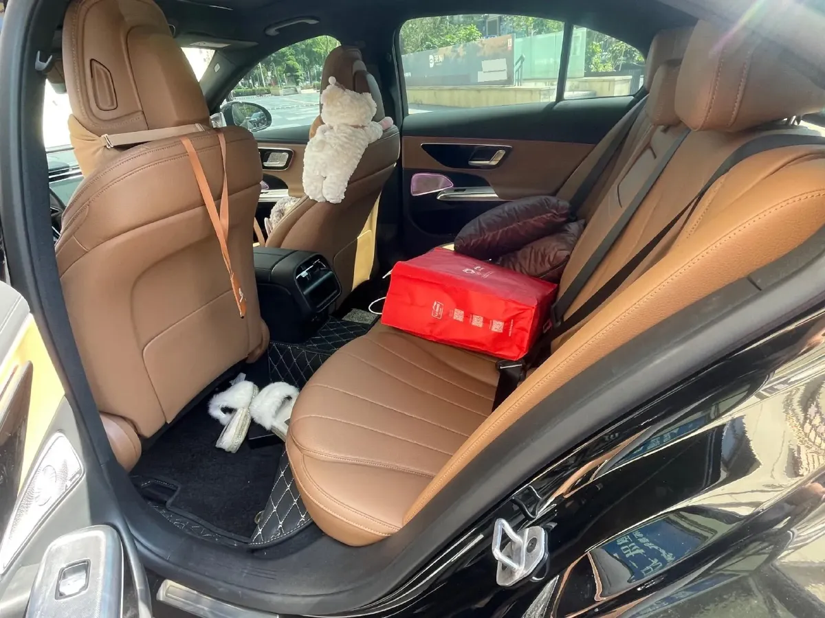 2025 Mercedes-Benz E Class 2.0T 204HP L4 9AT,autocango,china used car exporter,china ev exporter,chinese used car exporter,chinese used ev exporter