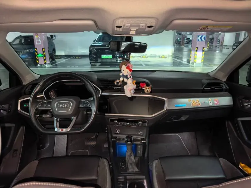 2023 Audi Q3 Sportback 2.0T 186HP L4 7DCT,autocango,china used car exporter,china ev exporter,chinese used car exporter,chinese used ev exporter