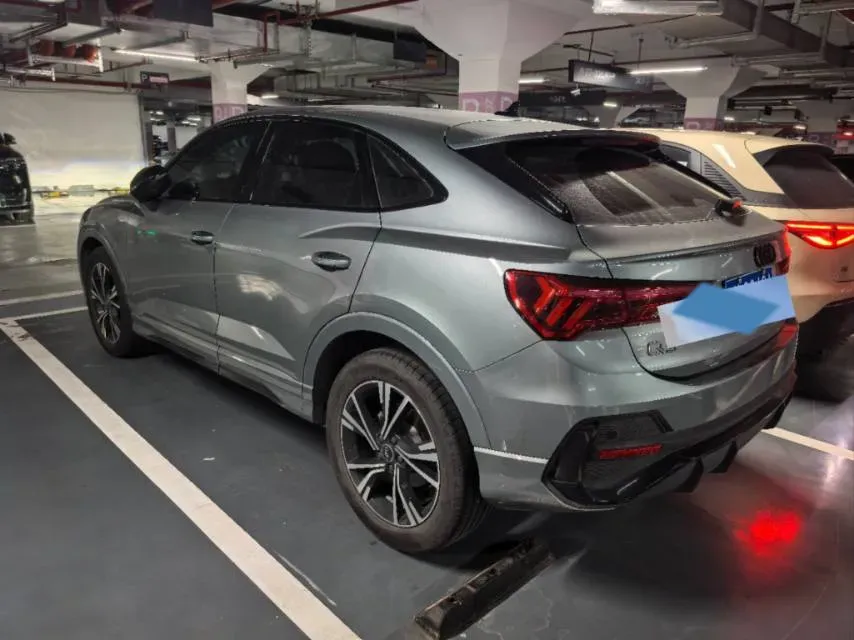 2023 Audi Q3 Sportback 2.0T 186HP L4 7DCT,autocango,china used car exporter,china ev exporter,chinese used car exporter,chinese used ev exporter