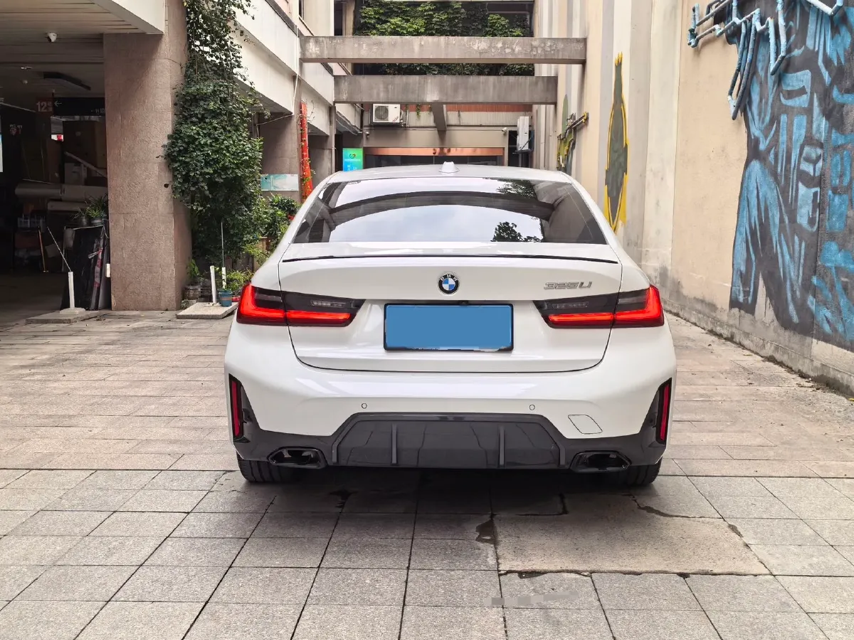 2024 BMW 3 Series 2.0T 184HP L4 8AT,autocango,china used car exporter,china ev exporter,chinese used car exporter,chinese used ev exporter
