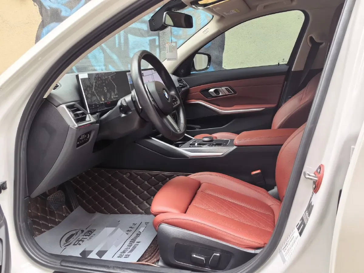 2024 BMW 3 Series 2.0T 184HP L4 8AT,autocango,china used car exporter,china ev exporter,chinese used car exporter,chinese used ev exporter