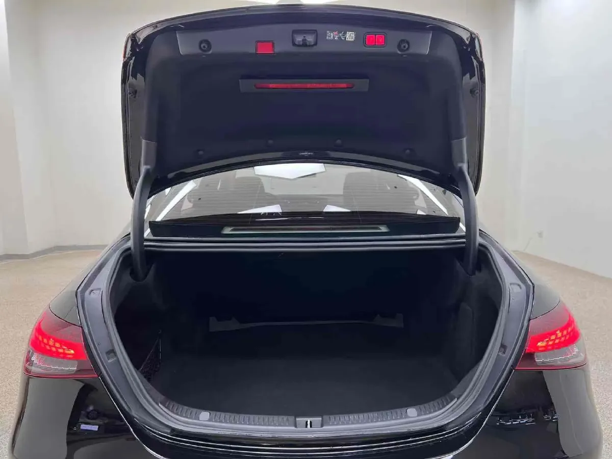 2023 Mercedes-Benz E Class 2.0T 258HP L4 9AT,autocango,china used car exporter,china ev exporter,chinese used car exporter,chinese used ev exporter