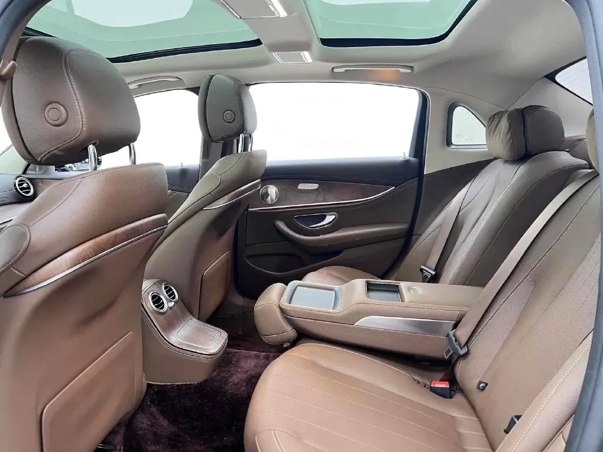 2023 Mercedes-Benz E Class 2.0T 258HP L4 9AT,autocango,china used car exporter,china ev exporter,chinese used car exporter,chinese used ev exporter