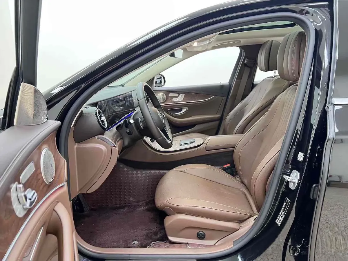 2023 Mercedes-Benz E Class 2.0T 258HP L4 9AT,autocango,china used car exporter,china ev exporter,chinese used car exporter,chinese used ev exporter