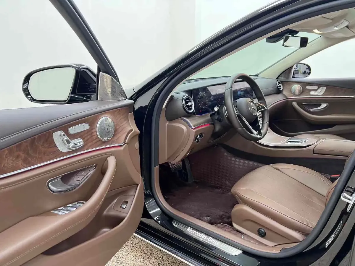 2023 Mercedes-Benz E Class 2.0T 258HP L4 9AT,autocango,china used car exporter,china ev exporter,chinese used car exporter,chinese used ev exporter